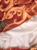 Stylowa bluzka w barokowe ornamenty z dekoltem V – wysmuklający fason zakrywający linię brzucha 32844