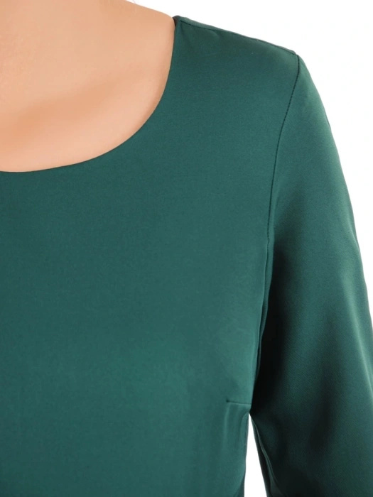 Elegancka sukienka ołówkowa midi w kolorze ciemnej zieleni – kobiecy krój modelujący figurę 36586