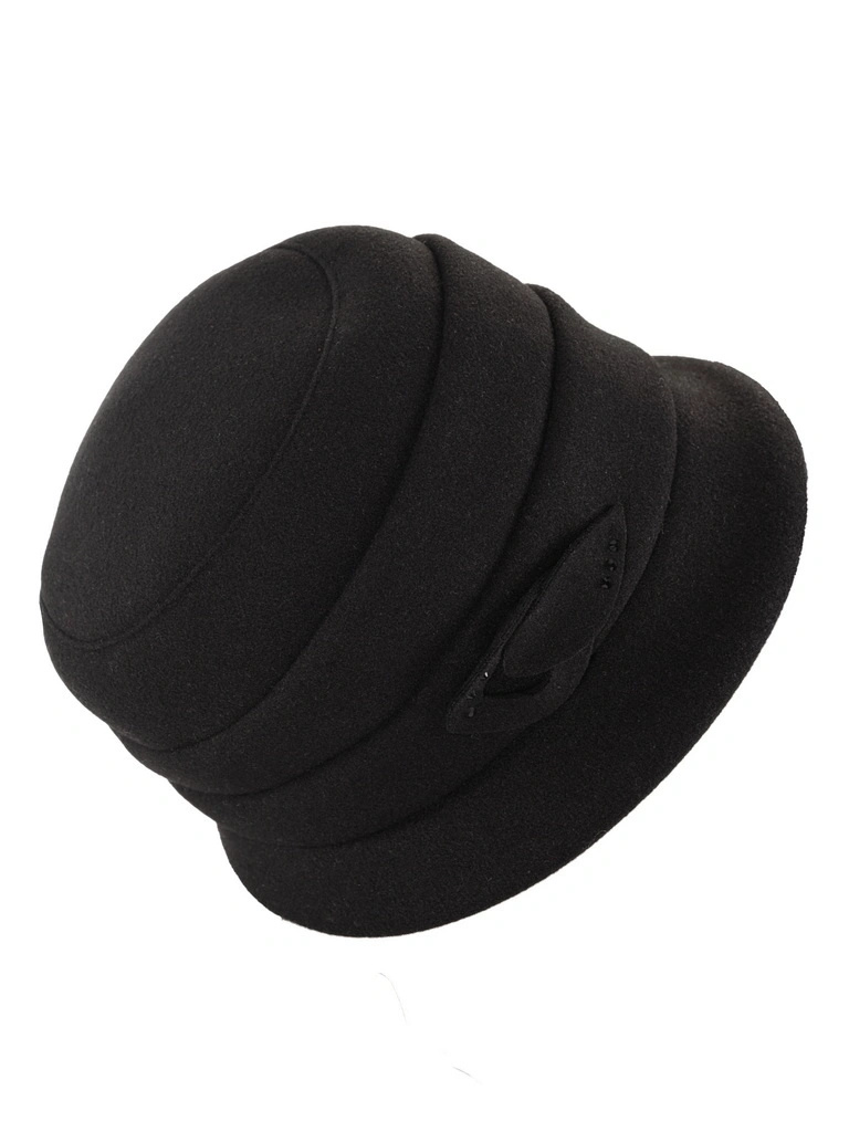 Elegancki kapelusz cloche czarny z ozdobną wstawką – modny model damski z krótkim rondem i regulacją obwodu 40911