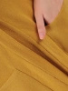 Elegancki sweter damski rozpinany musztardowy – prosty fason z dekoltem w serek na chłodne dni 38913