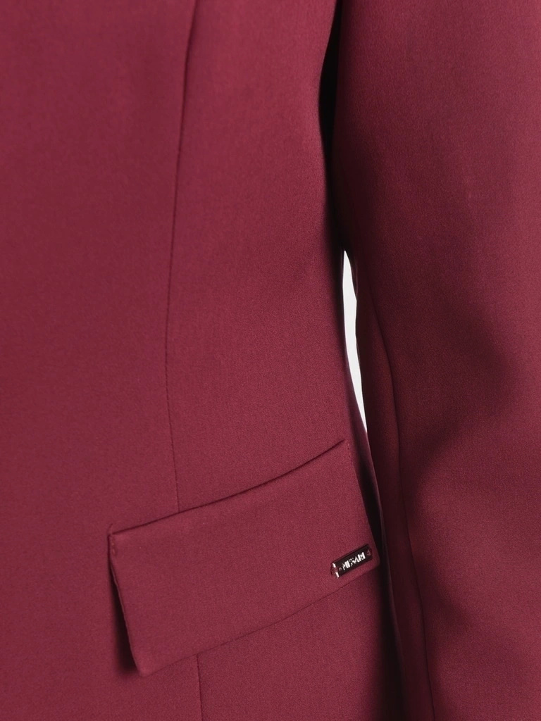 Stylowy bordowy komplet ze stójką i dekoltem serek – z żakietem modelującym talię, dla eleganckich kobiet 40262