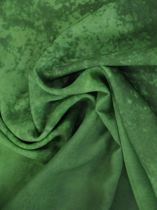 Zielona długa sukienka wizytowa o prostym kroju – ze swobodnym rękawem kimono i rozcięciami 30098
