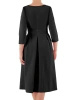 Elegancka czarna sukienka rozkloszowana midi – modelujący sylwetkę krój z rękawem 3/4 38494
