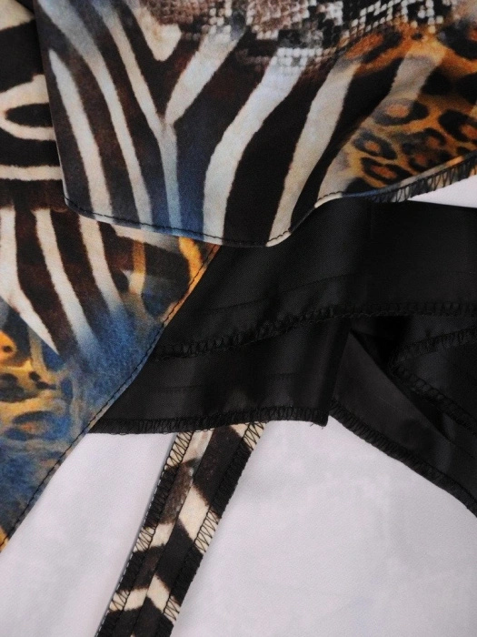 Elegancka sukienka trapezowa w zwierzęcy print – maskujący biodra fason z rękawem 3/4 18482