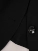 Elegancka czarna marynarka damska do sukienki – taliowany fason z ozdobnym guzikiem 25159