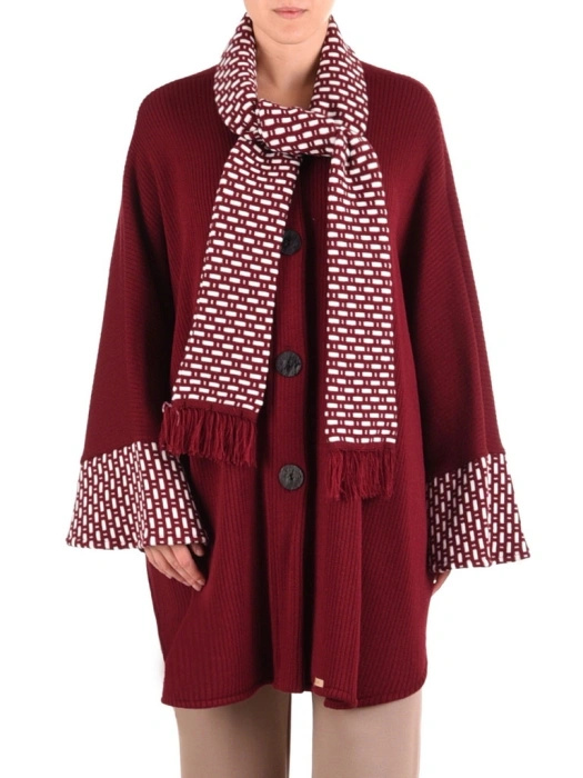 Elegancki sweter damski w odcieniu bordo – luźny, swobodny krój z dekoracyjnym wiązaniem 42164