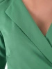Elegancka zielona sukienka midi rozkloszowana w kwiaty – kobiecy krój maskujący biodra 36129
