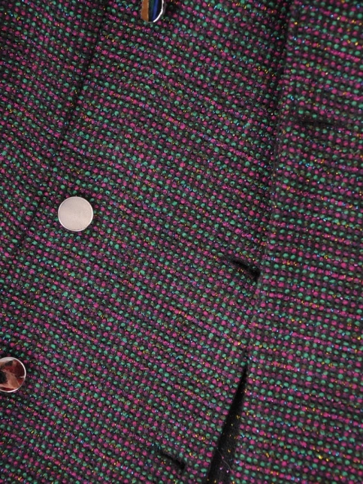 Elegancka sukienka o kroju żakietowym z kołnierzykiem – optycznie wyszczuplające przeszycia i guziki 37092