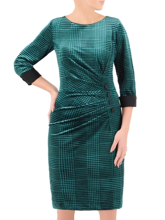 Prosta sukienka midi w szmaragdową pepitkę – elegancki model do pracy z dekoltem łódka 37120