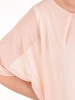 Pudrowa bluzka oversize z rękawami kimono – luźny fason zapewniający swobodę ruchów 42057