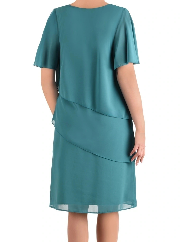 Elegancka sukienka trapezowa w kolorze szmaragdowym – zwiewny fason tuszujący biodra 41594