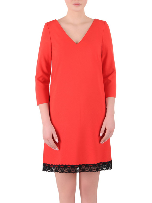 Trapezowa sukienka w kolorze czerwonym z ozdobnymi wstawkami z koronki 34985