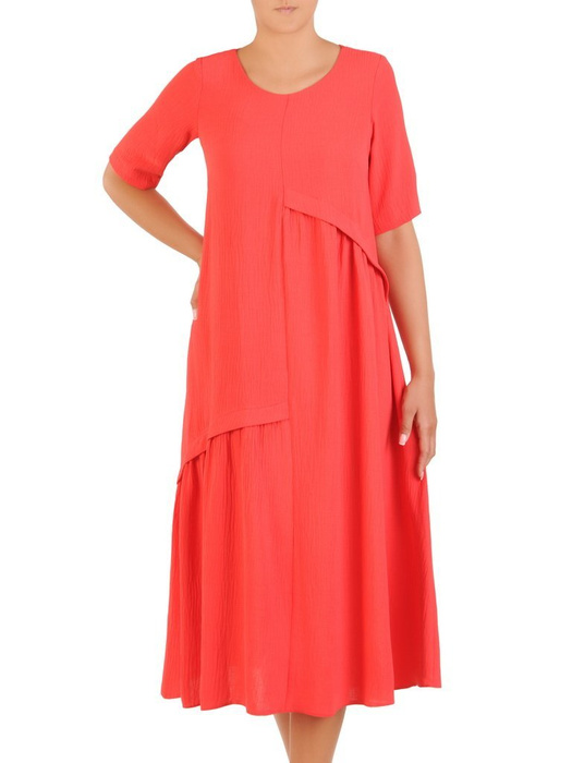 Luźna sukienka z przewiewnej tkaniny w modnym odcieniu czerwieni 30213