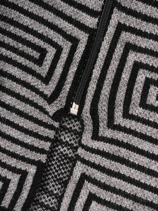 Elegancki sweter damski rozpinany na suwak – prosty fason z kapturem na jesień 38915
