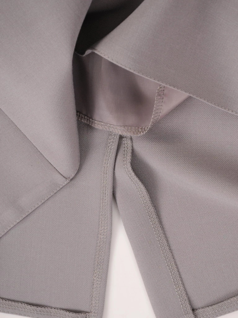 Elegancka spódnica midi o prostym kroju szara – kobiecy fason z rozcięciem modelujący sylwetkę 35631