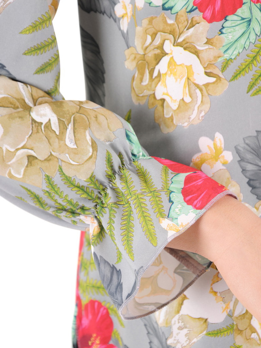 Elegancka bluzka damska w kwiatowy wzór 37752