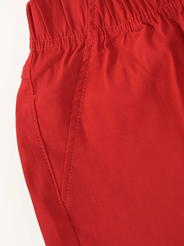 Eleganckie czerwone spodnie rybaczki na gumce – dopasowany fason wysmuklający nogi 35209