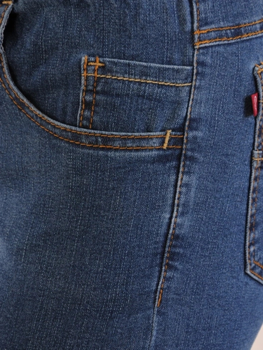 Niebieskie bawełniane spodnie jeansowe damskie – wygodna guma w pasie i dopasowany krój 34899
