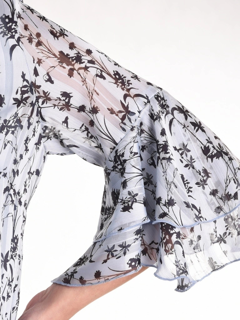 Elegancka sukienka trapezowa w kwiaty midi – maskujący krój zapewniający swobodę 41853