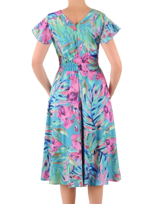 Elegancka sukienka rozkloszowana midi w kwiaty – kopertowy krój akcentujący talię 36349