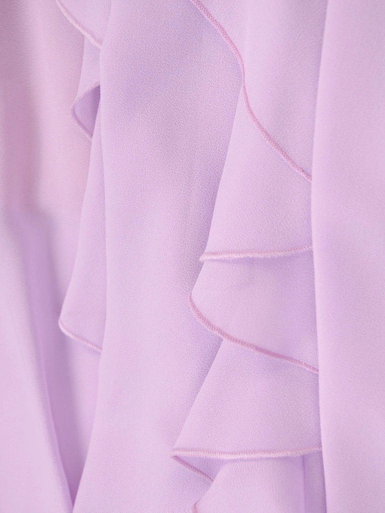 Elegancka sukienka rozkloszowana midi z falbanami liliowa – kobiecy krój tuszujący biodra 35366