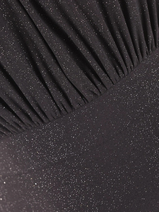 Czarna wieczorowa sukienka maxi z brokatem – rozkloszowany fason z efektownym rozcięciem 40420