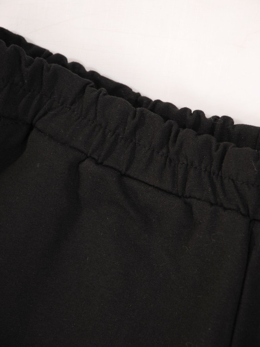 Czarny dres damski, wygodne spodnie z bluzą zapinaną na zamek 29634