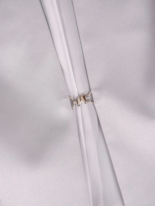 Elegancki popielaty żakiet z dekoltem w łódkę – prosty krój wysmuklający i rozświetlający 10508