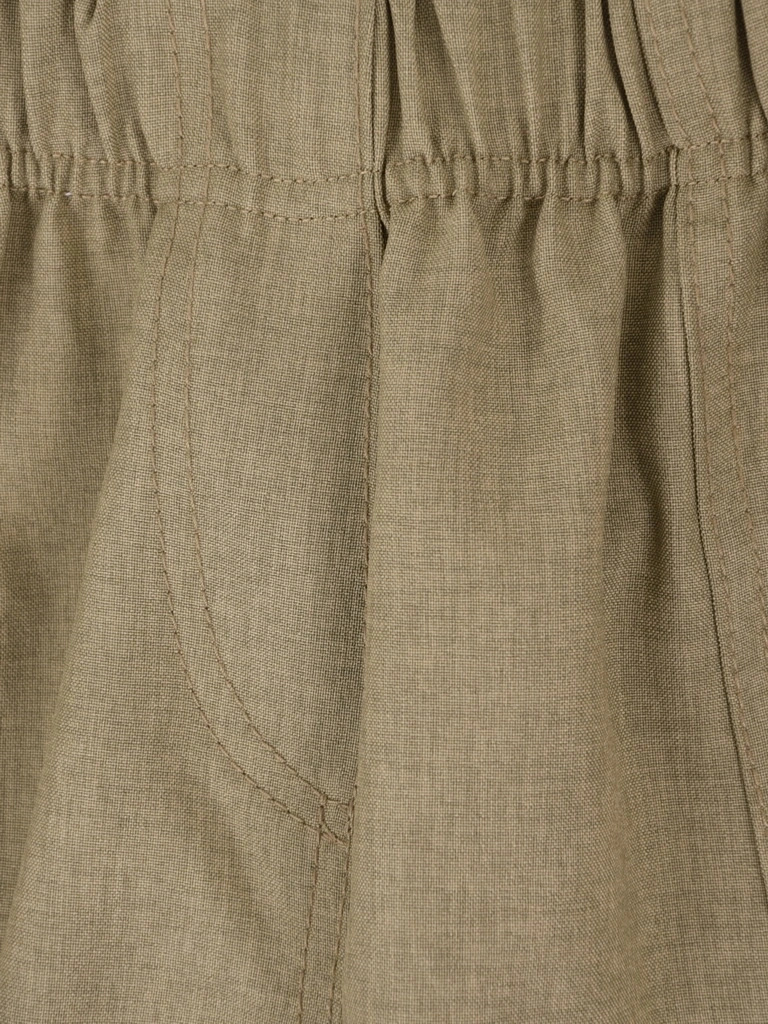 Eleganckie oliwkowe spodnie damskie o prostym kroju – wygodna gumka w pasie zapewniająca komfort na co dzień 41793