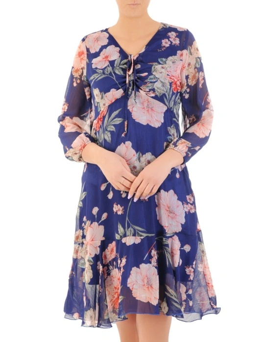 Elegancka sukienka wizytowa rozkloszowana w kwiaty – kobiecy dekolt w serek z wiązaniem 33326