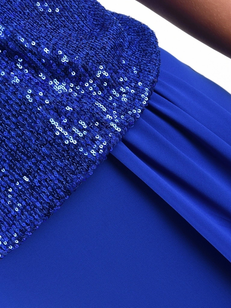 Elegancka suknia wieczorowa na bal maxi chabrowa – rozkloszowany fason z cekinami wysmuklający talię 40968