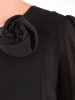 Czarna sukienka maxi rozkloszowana z akcentem w talii – elegancki model z odpinaną ozdobą 40454
