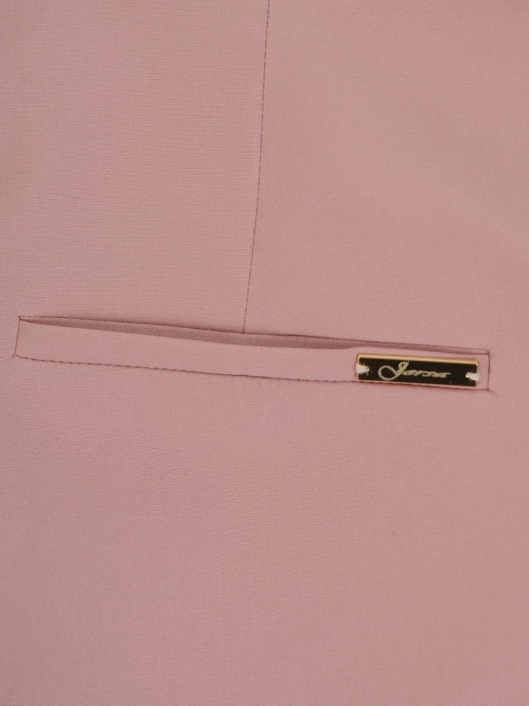 Eleganckie spodnie rybaczki pudrowy róż z rozcięciem – stylowy krój wysmuklający sylwetkę 25770