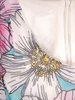 Rozkloszowana sukienka w kwiaty, kreacja z plisami 32951