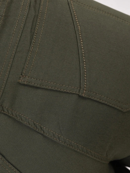 Dopasowane spodnie damskie khaki na gumce – elastyczny fason modelujący sylwetkę 35363