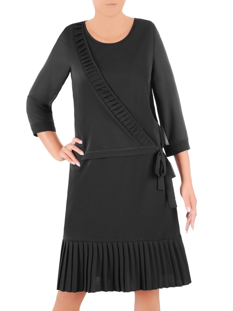 Czarna sukienka trapezowa midi z wiązaniem – elegancka kreacja maskująca biodra 36605
