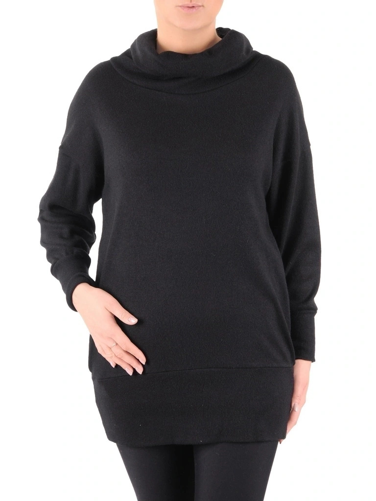 Czarny sweter damski z golfem – prosty fason z praktycznymi kieszeniami na chłodne dni 39099