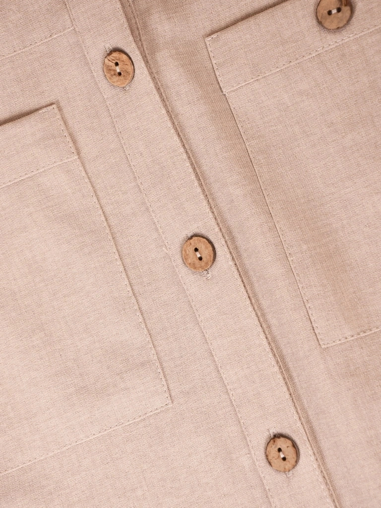 Elegancka beżowa koszula lniana damska – prosty fason z kołnierzykiem i kontrafałdą 40104