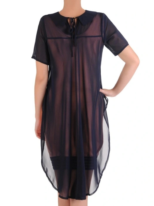 Morelowo-granatowa sukienka ołówkowa na wesele – wyszczuplający fason ze zwiewną narzutką 10032