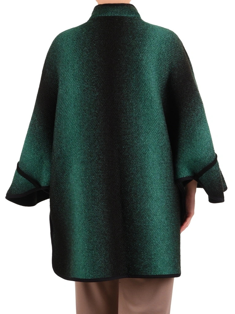 Elegancki zielony sweter damski rozpinany na suwak – wygodny luźny fason z ozdobnymi guzikami 42178