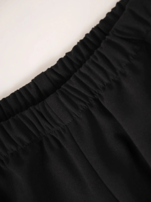 Komplet z tuniką w zwierzęcy print i czarnymi spodniami wide leg – komfortowy fason maskujący sylwetkę 39257