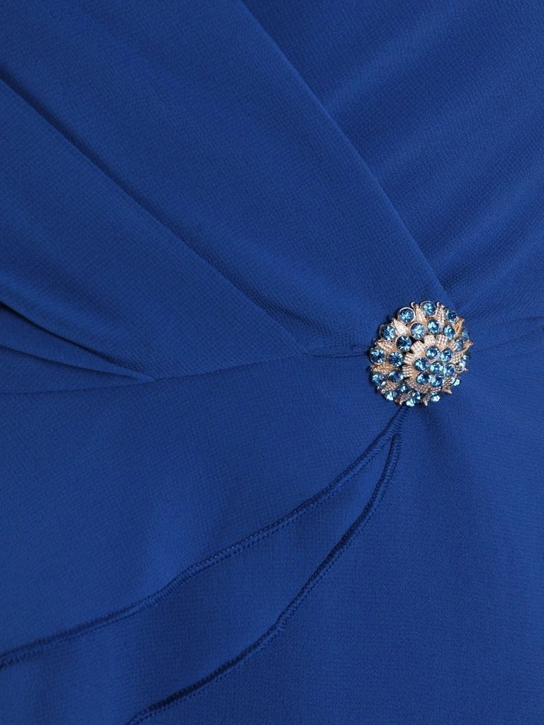 Elegancki komplet damski ze spódnicą na wesele chabrowy – wysmuklający krój modelujący sylwetkę 26697