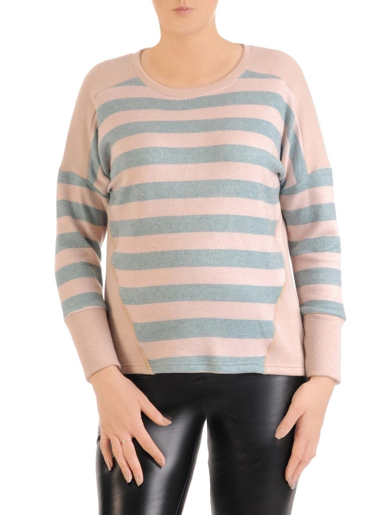 Elegancki sweter damski w beżowo-turkusowe paski – prosty krój z wysmuklającymi wstawkami 34825