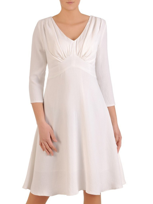 Zwiewna, podkreślająca biust sukienka na wiosnę 28869