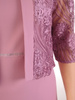 Elegancki pastelowy komplet, prosta sukienka z koronkowym żakietem 33519