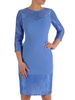 Niebieska sukienka w prostym fasonie, elegancka kreacja z koronki i tkaniny 20005.